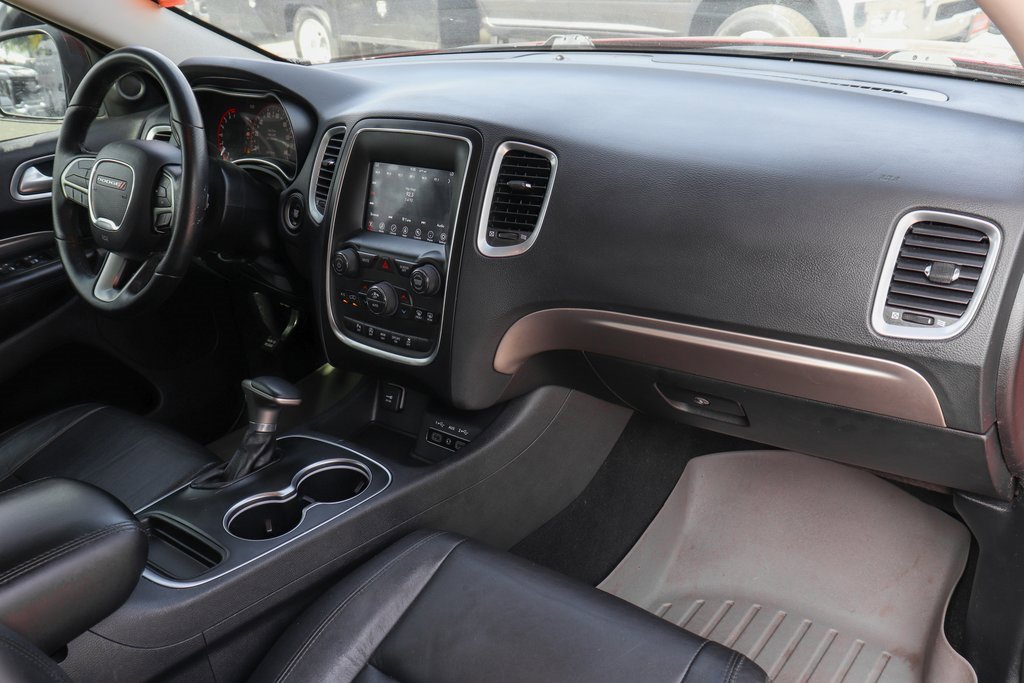 Used 2019 Dodge Durango SXT image 36
