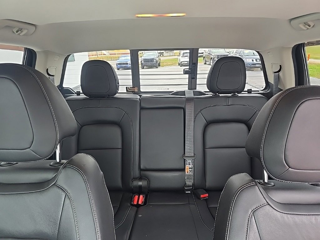 Used 2016 GMC Canyon SLT w/ Driver Alert Package image 15