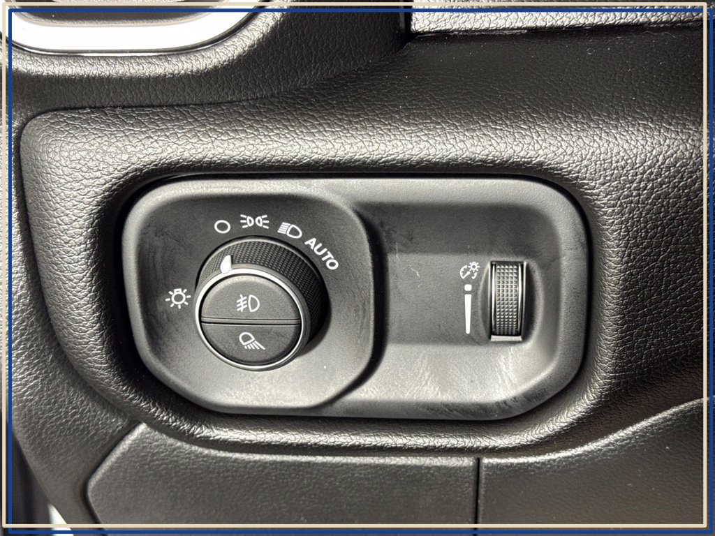 Used 2026 RAM 2500 Big Horn AWD/4WD image 24