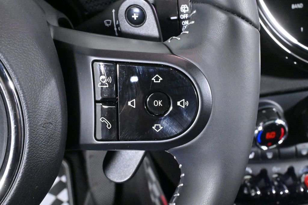 Certified 2022 MINI Cooper Clubman S w/ Driver Assistance Package image 13