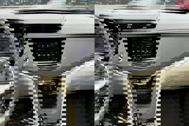 Used 2022 Cadillac XT5 Premium Luxury image 5