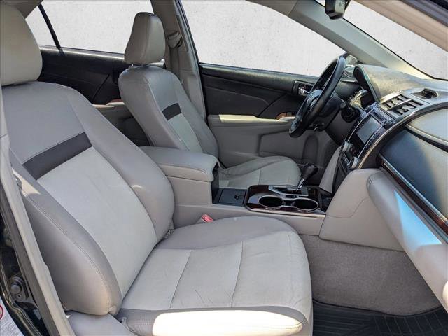 Used 2013 Toyota Camry XLE w/ Leather Pkg FWD image 21