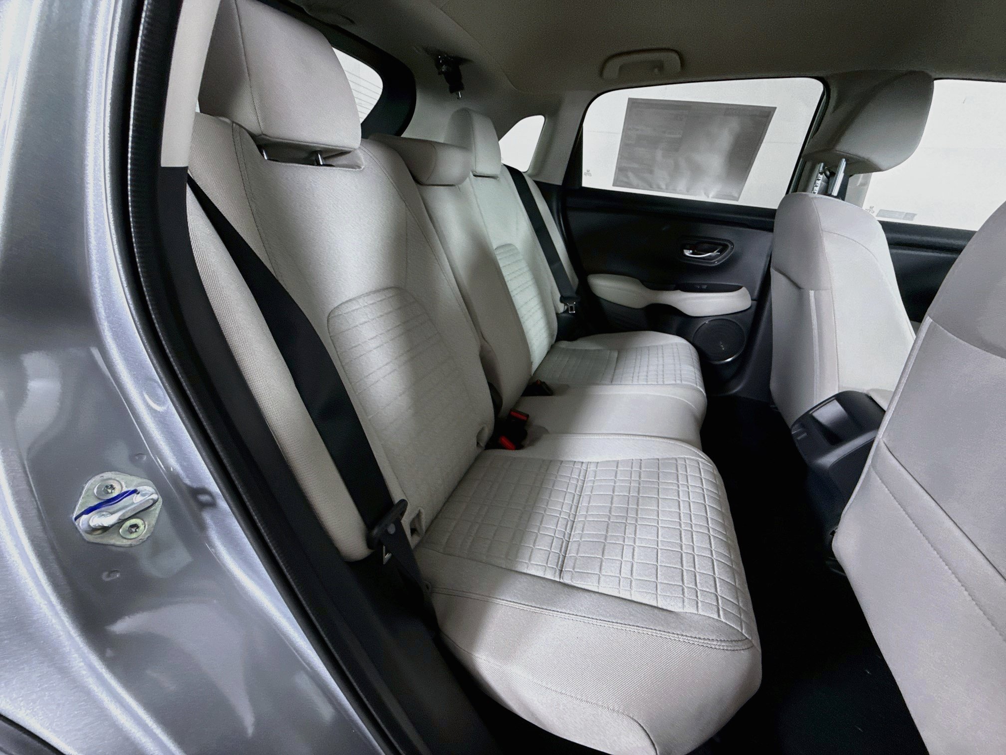 New 2027 Honda HR-V LX image 32
