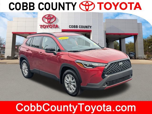 Used 2025 Toyota Corolla Cross LE
