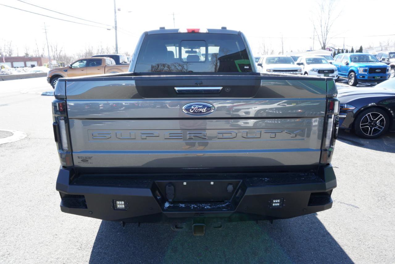 Used 2022 Ford F350 Lariat image 8