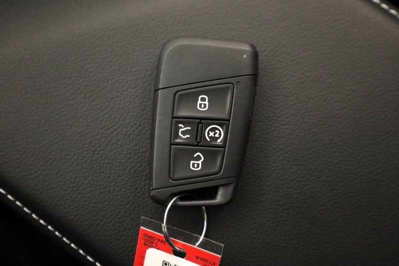 New 2026 Volkswagen Jetta SE image 39