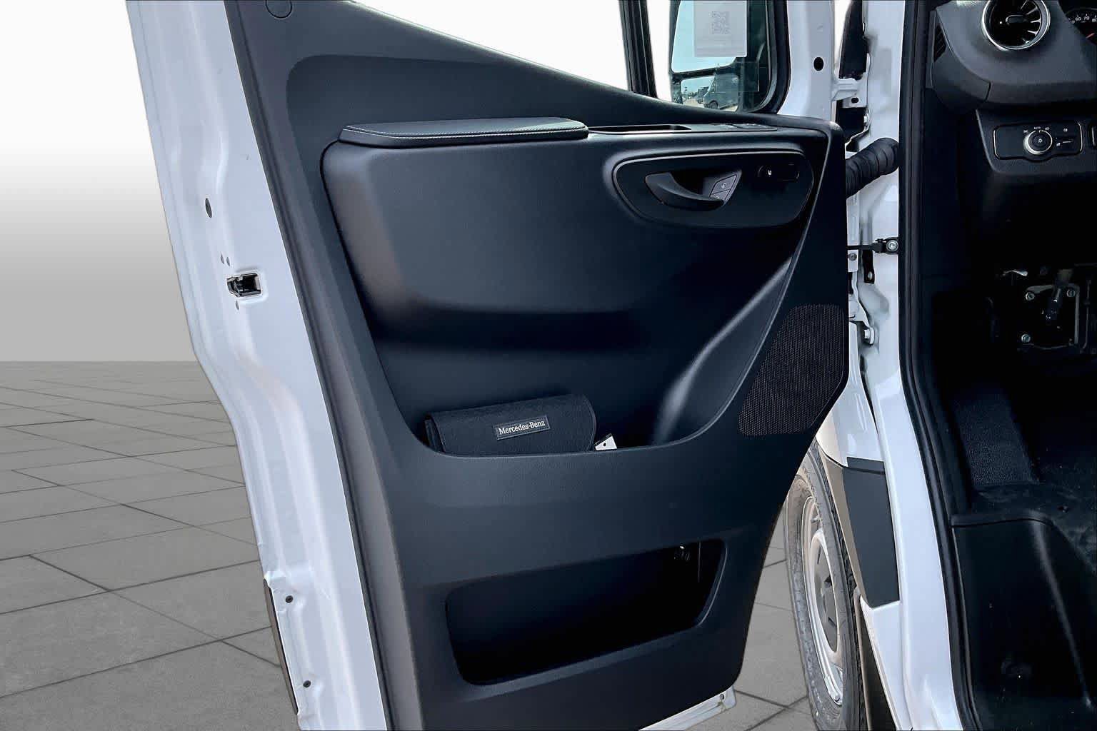 New 2026 Mercedes-Benz Sprinter 2500 image 15