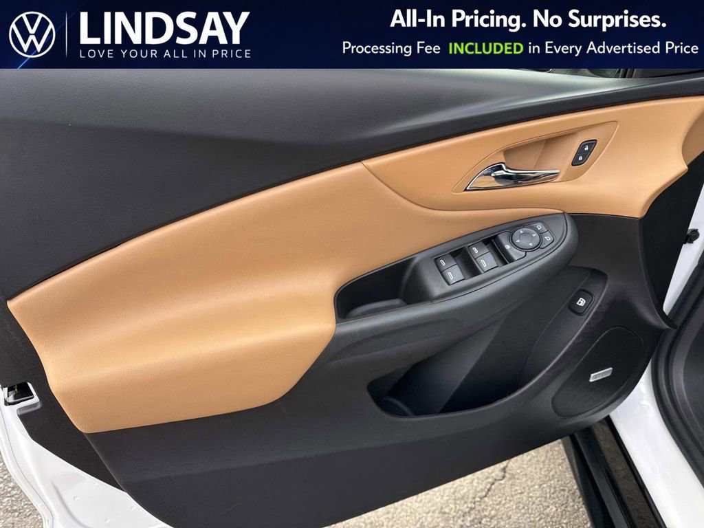 Used 2016 Chevrolet Volt Premier w/ Driver Confidence Package image 9