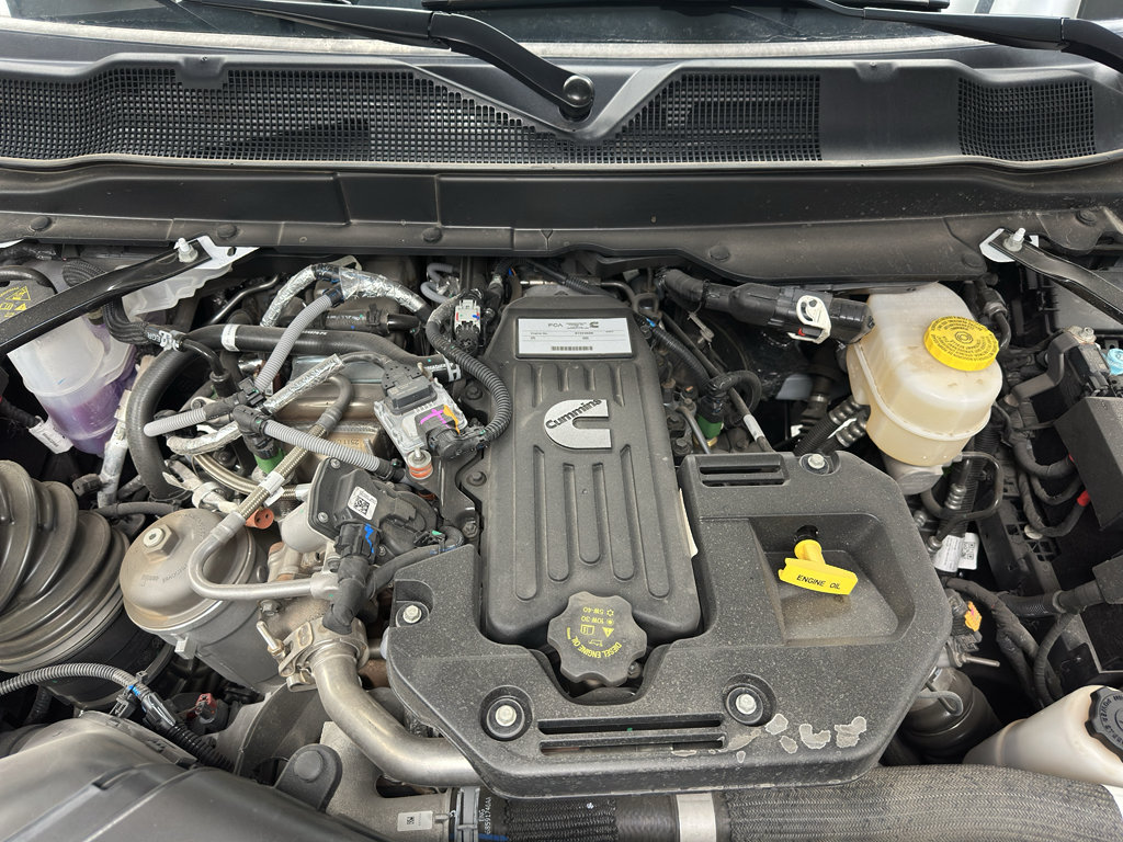 New 2026 RAM 3500 Limited AWD/4WD image 19