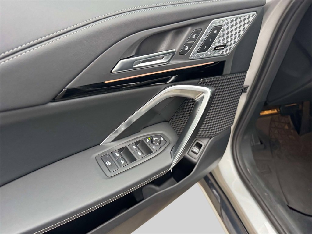 Certified 2025 BMW X1 xDrive28i w/ Premium Package image 12