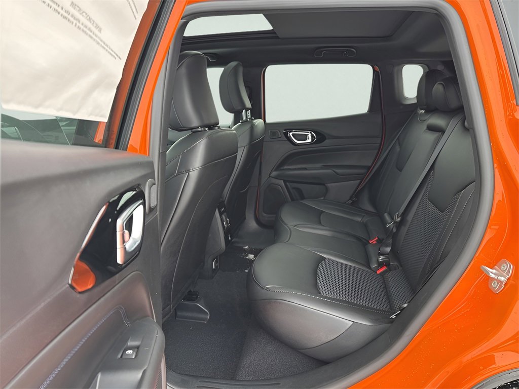 New 2026 Jeep Compass Latitude image 18