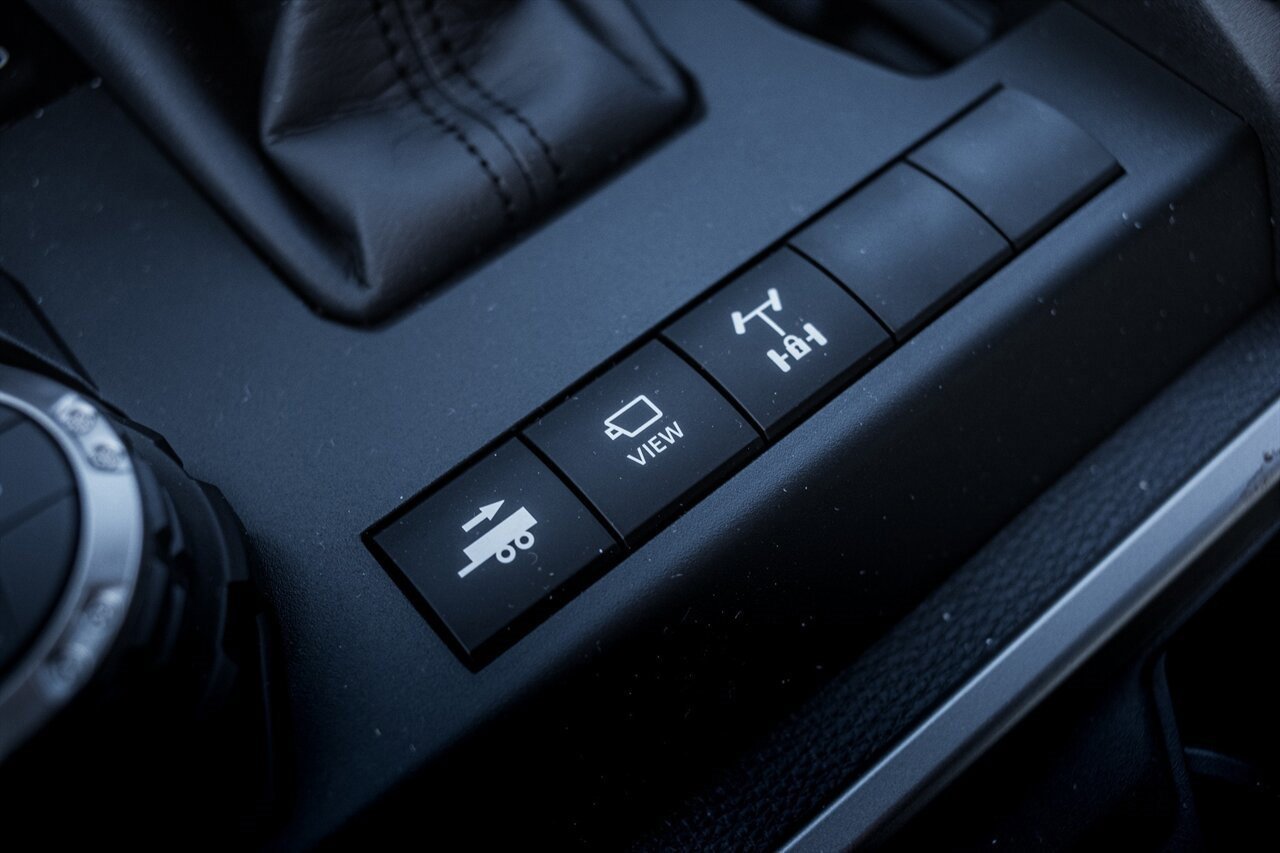 Used 2025 Toyota 4Runner TRD Off-Road Premium image 30