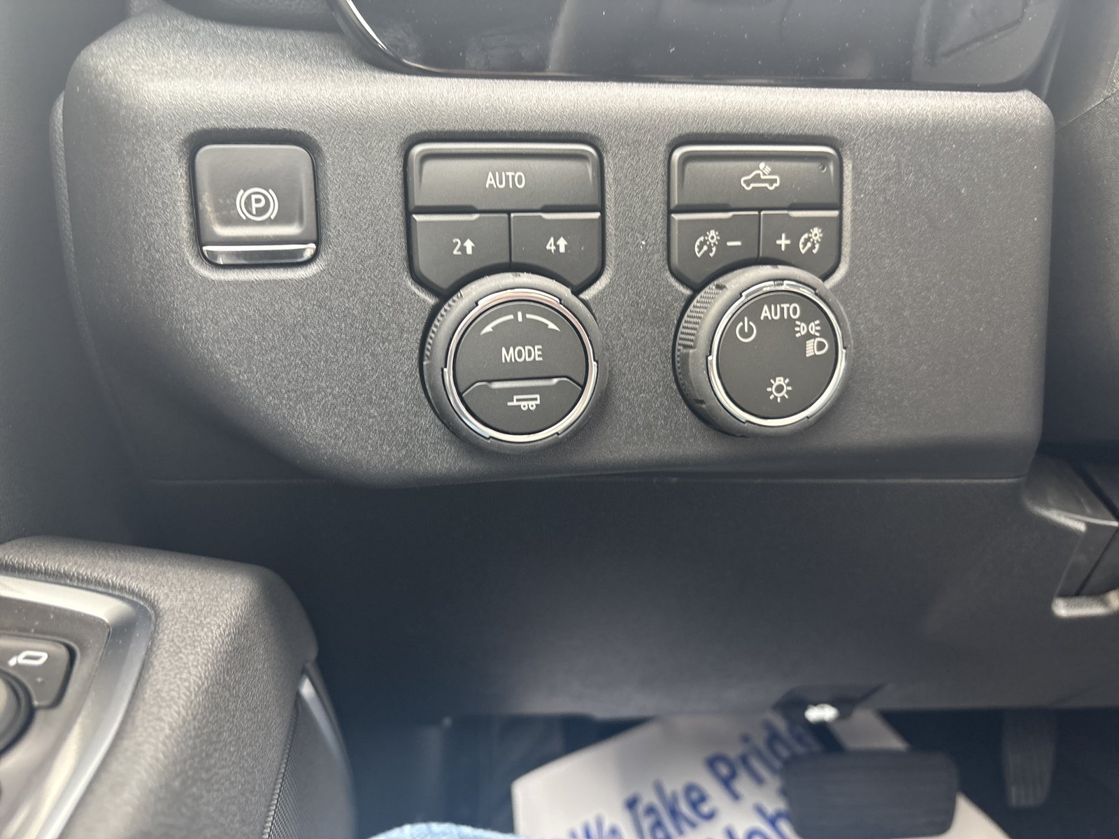 New 2026 Chevrolet Silverado 1500 LT AWD/4WD image 17
