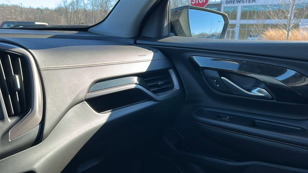 Used 2022 GMC Terrain AT4 w/ Infotainment Package II image 21