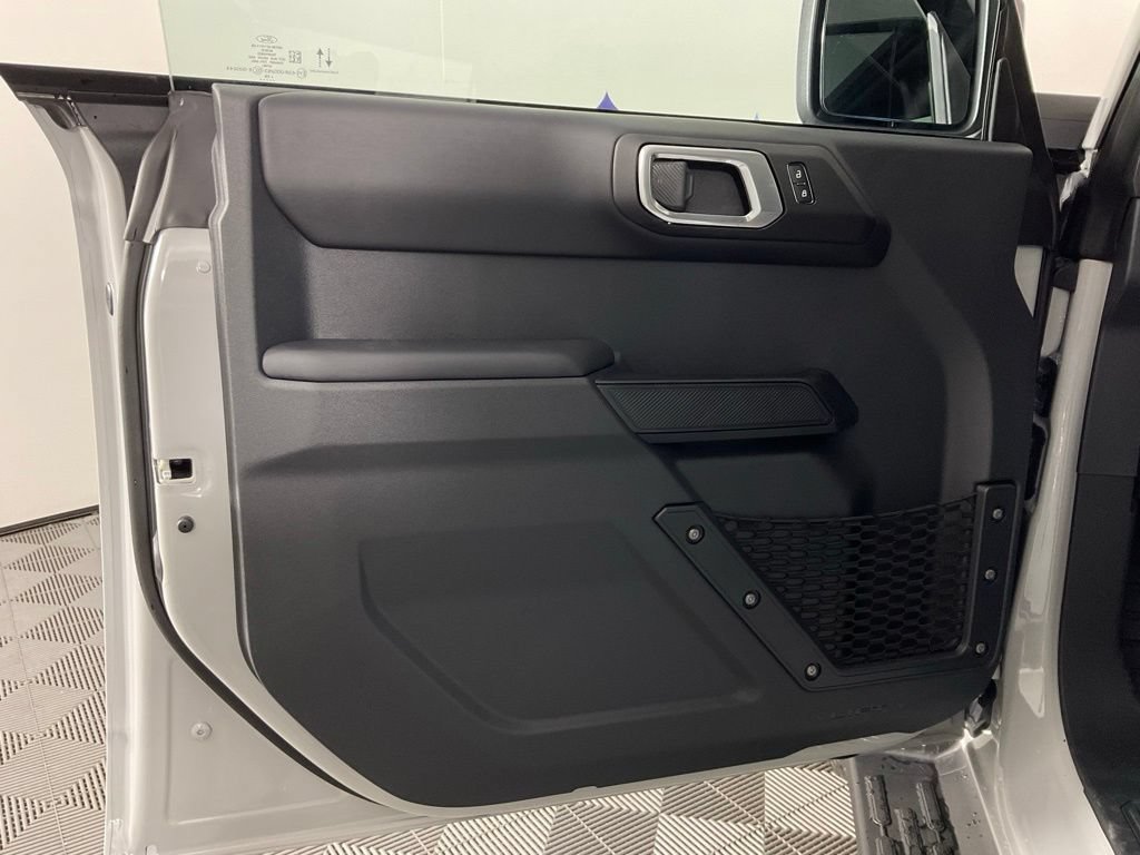 New 2026 Ford Bronco Outer Banks AWD/4WD image 12