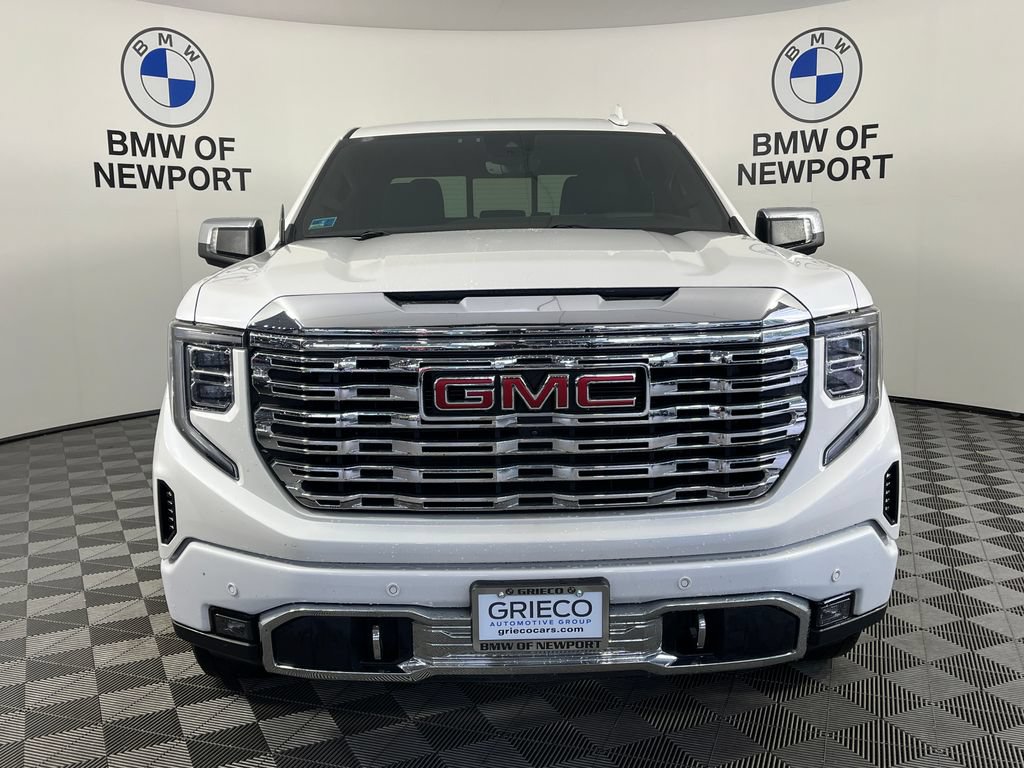 Used 2023 GMC Sierra 1500 Denali AWD/4WD image 4