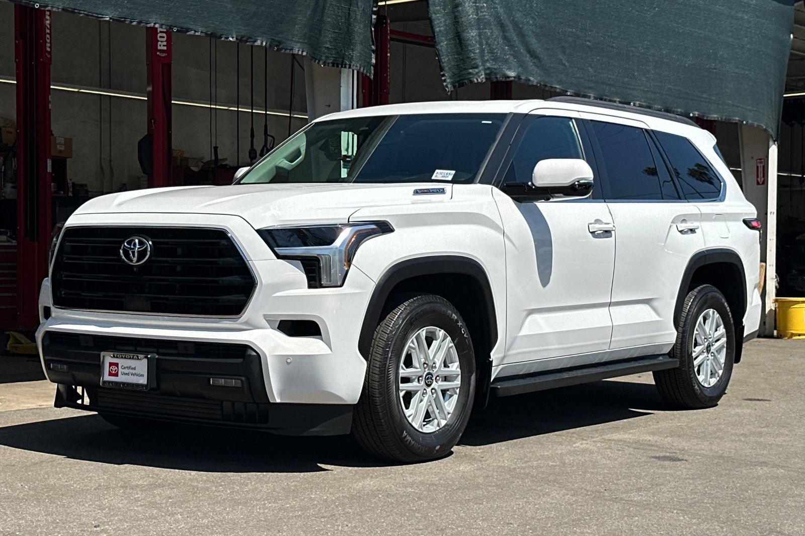 Certified 2023 Toyota Sequoia SR5 w/ SR5 Premium Package RWD image 8