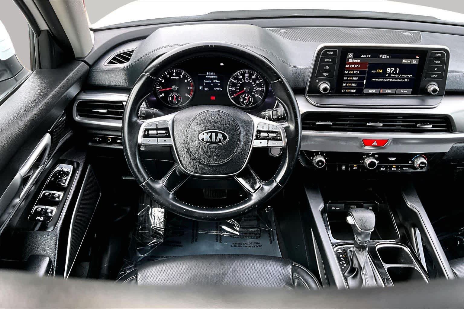 Used 2021 Kia Telluride LX FWD image 6