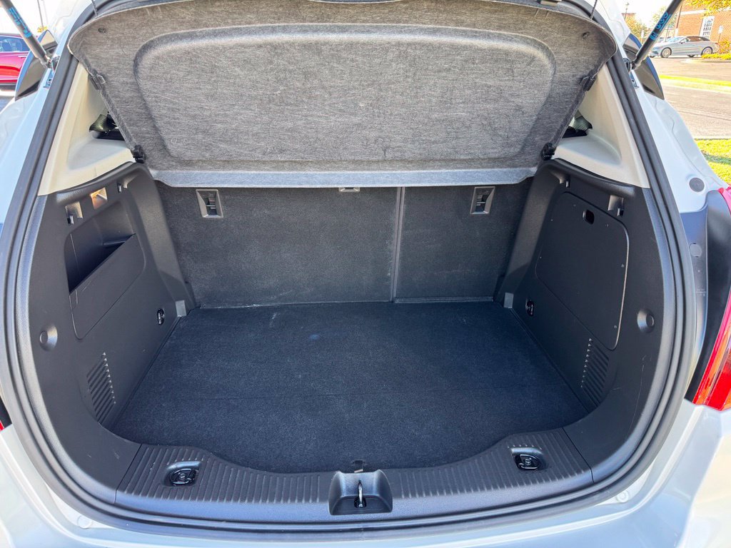 Certified 2020 Buick Encore Preferred FWD image 27