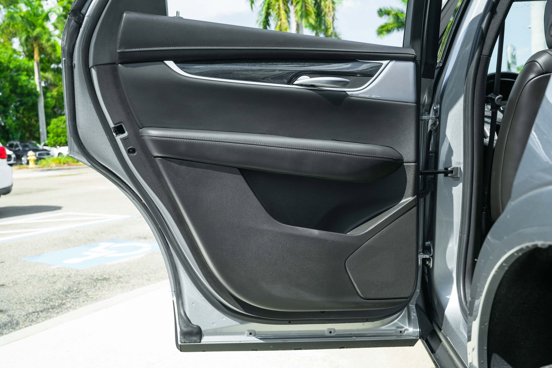 Used 2025 Cadillac XT5 Premium Luxury image 18