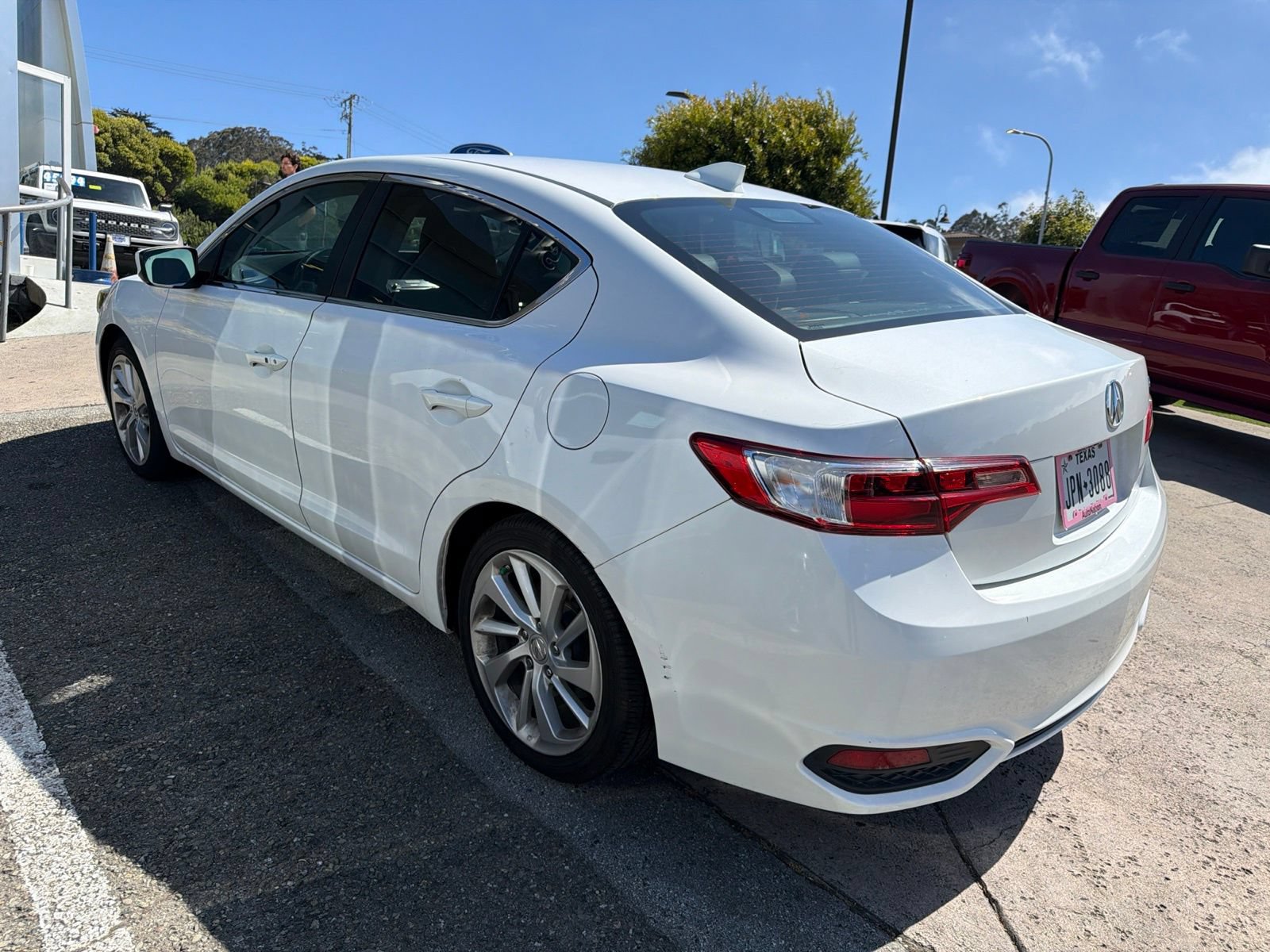 Used 2017 Acura ILX FWD image 4
