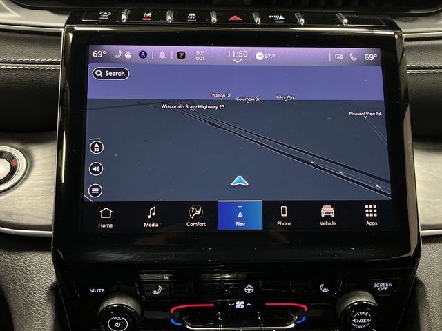 Used 2023 Jeep Grand Cherokee L Limited image 10