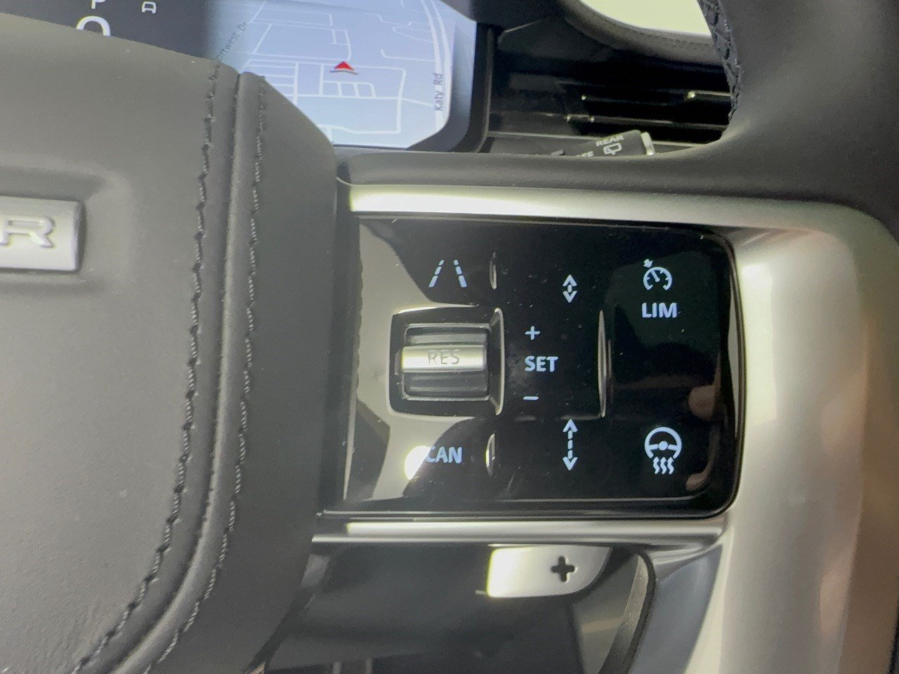 New 2027 Land Rover Range Rover SE AWD/4WD image 19