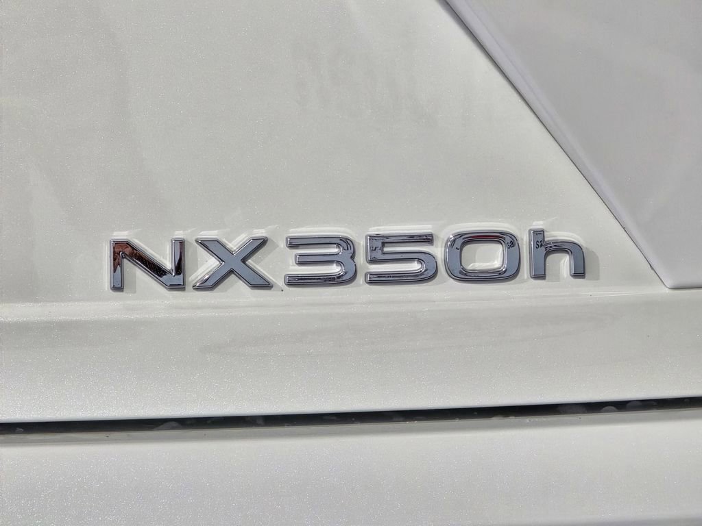 New 2026 Lexus NX 350h FWD image 11