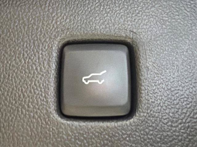 Used 2025 Ford Escape ST-Line Select AWD/4WD image 19