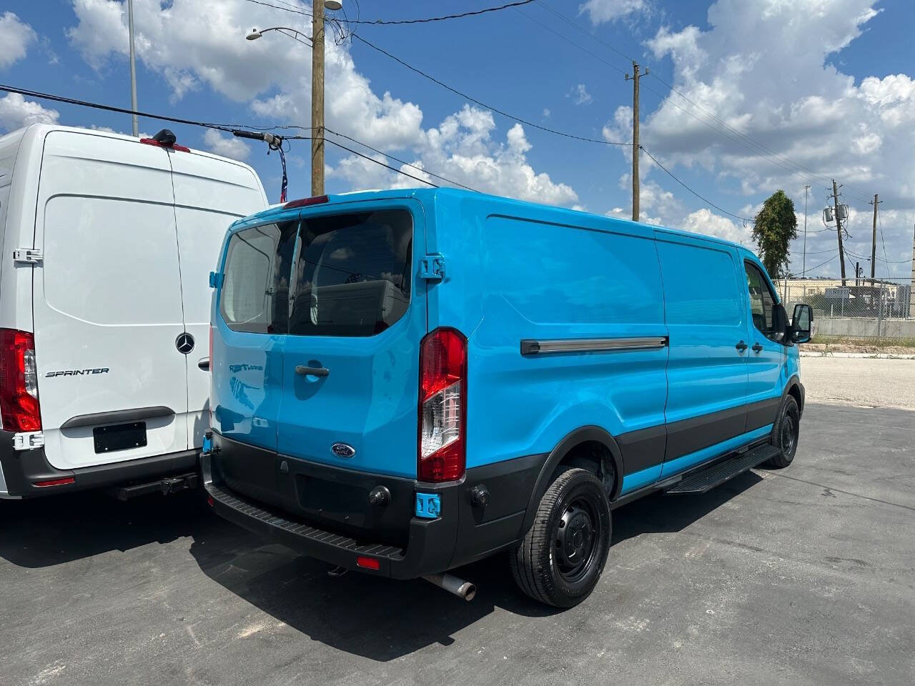 Used 2023 Ford Transit 350 Low Roof w/ Load Area Protection Package RWD image 6