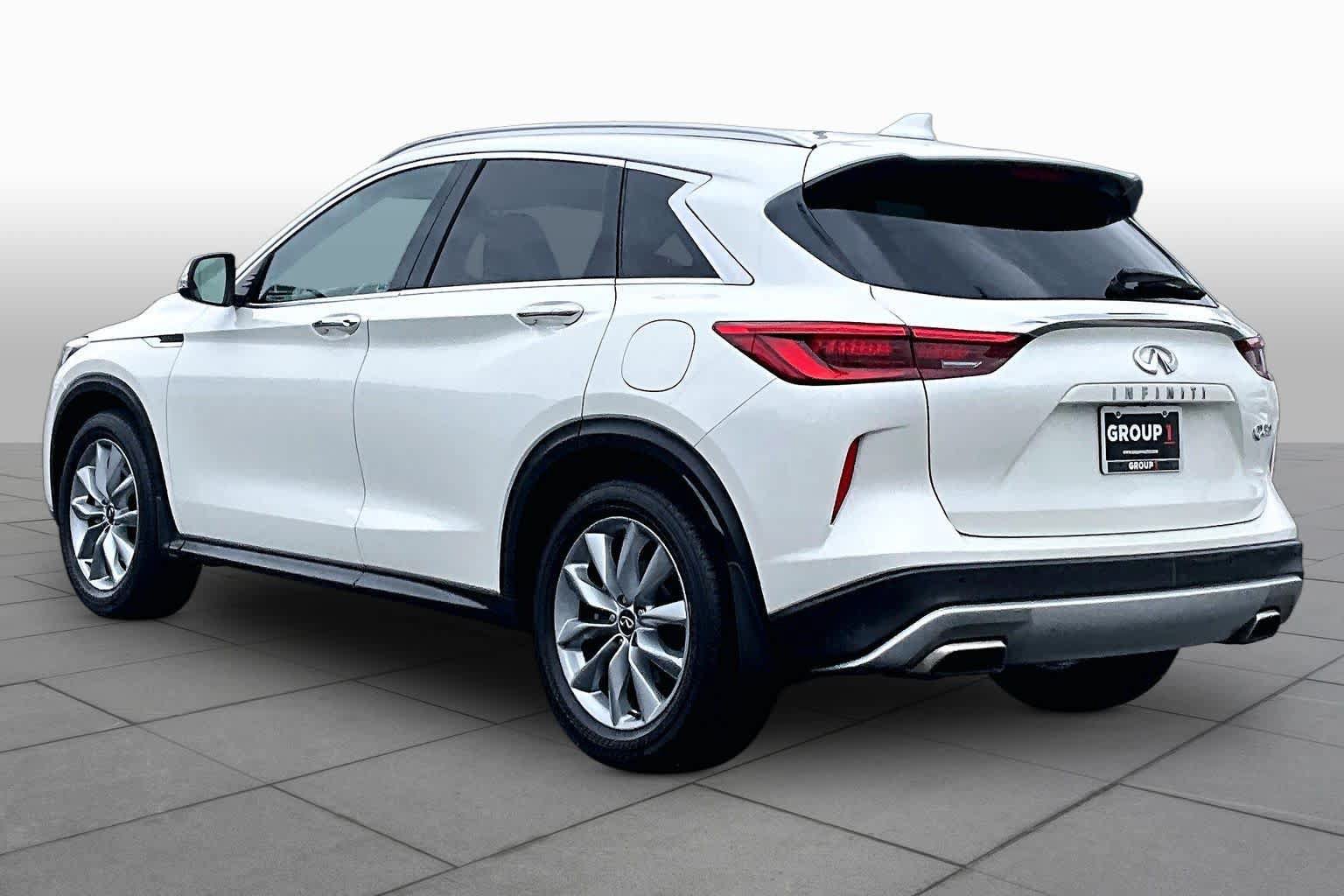 Used 2021 INFINITI QX50 Luxe w/ Cargo Package FWD image 11