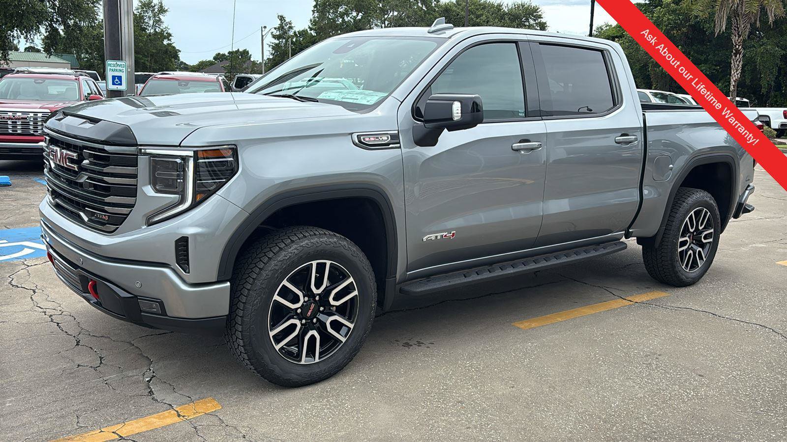 New 2026 GMC Sierra 1500 AT4 w/ AT4 Premium Package AWD/4WD image 3