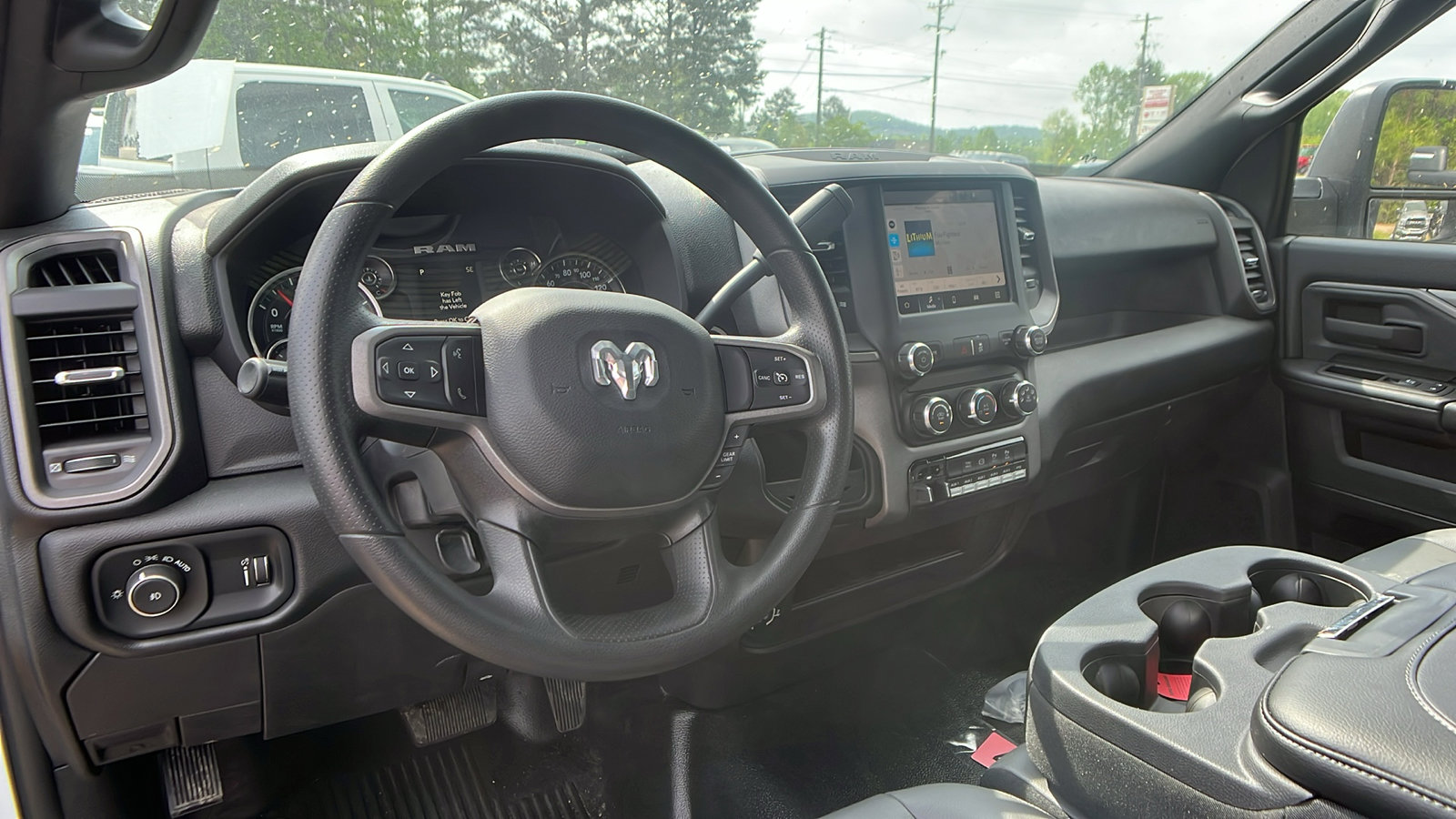 New 2024 RAM 5500 Tradesman image 17