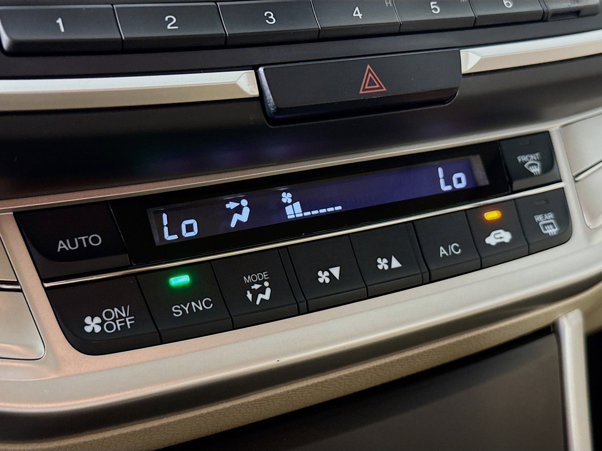 Used 2014 Honda Accord LX image 17