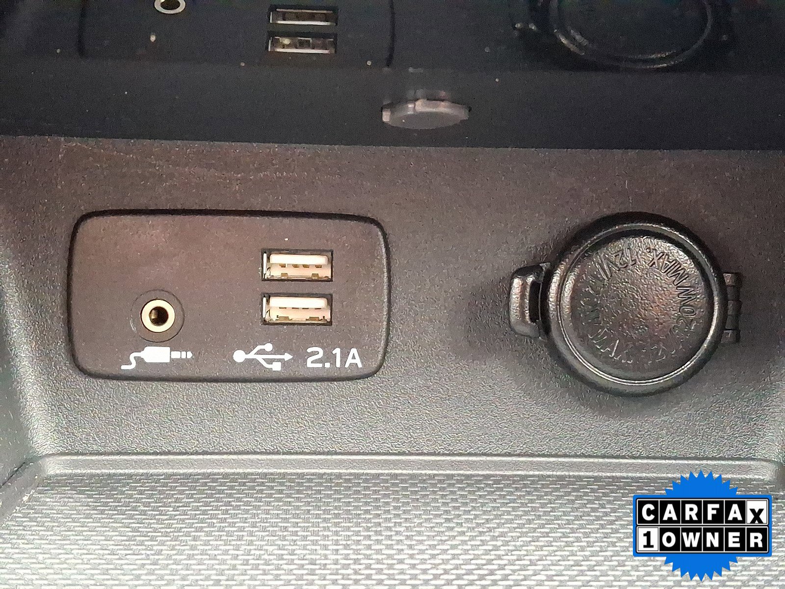 Certified 2023 Subaru Forester Limited image 38