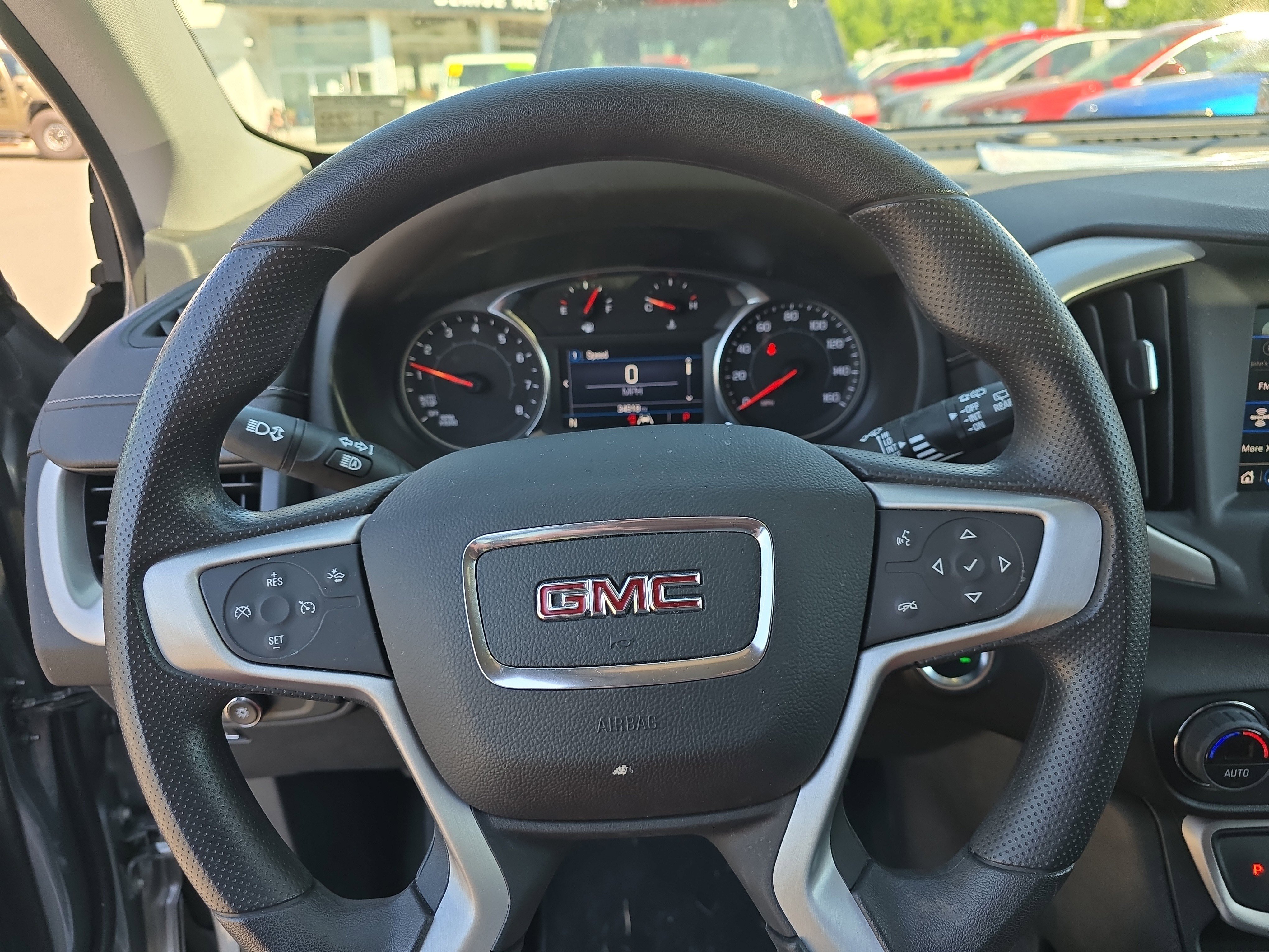 Used 2023 GMC Terrain SLE w/ Driver Convenience Package AWD/4WD image 21