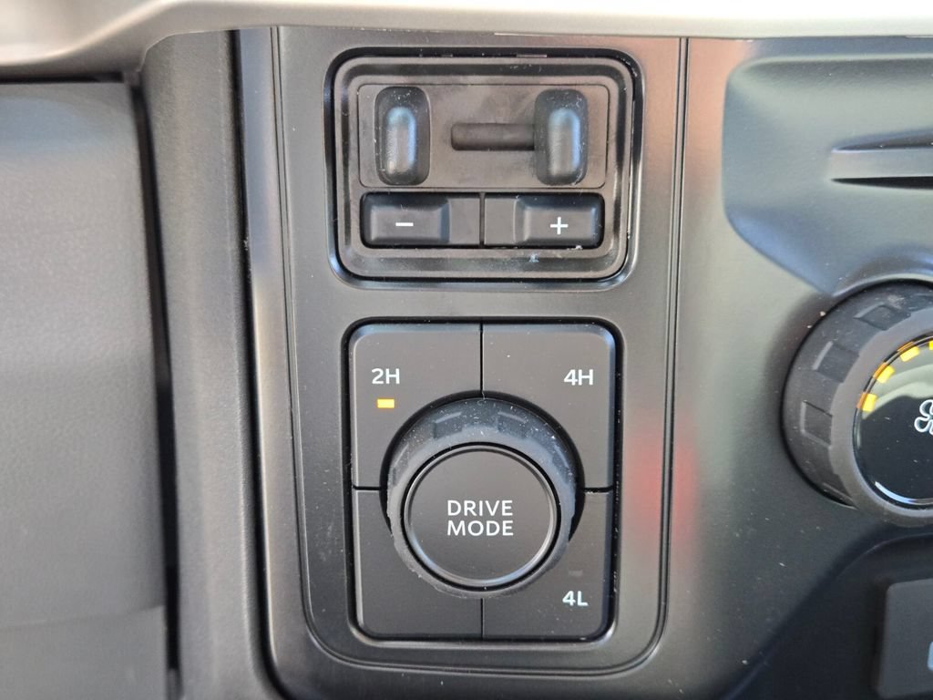 New 2026 Ford F350 XL AWD/4WD image 16