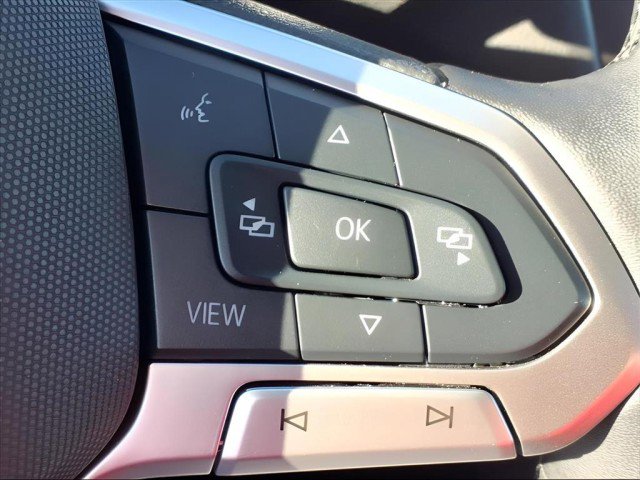 Used 2024 Volkswagen Tiguan Wolfsburg Edition image 22