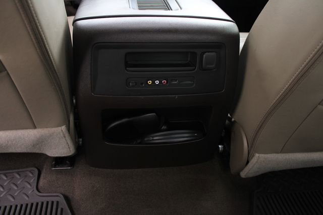 Used 2016 GMC Sierra 2500 Denali w/ Duramax Plus Package image 28