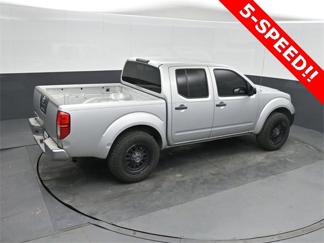 Used 2012 Nissan Frontier S image 26