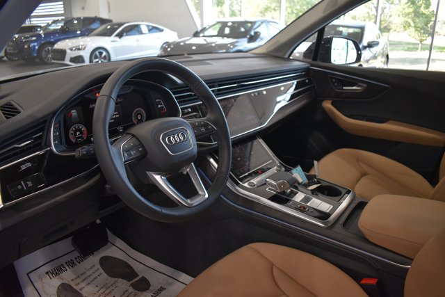 Used 2026 Audi Q7 3.0T Premium Plus w/ Premium Plus Package AWD/4WD image 12