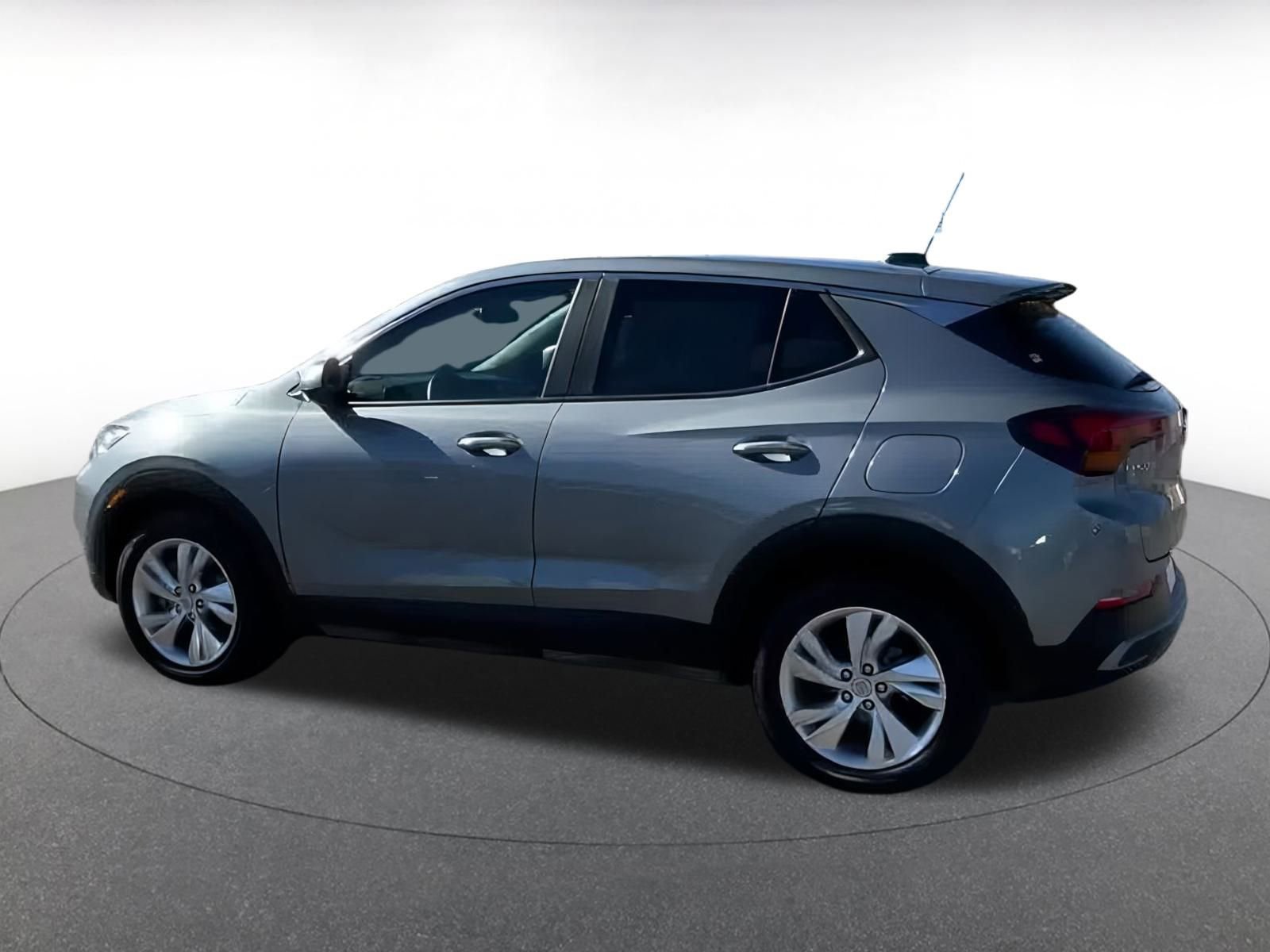 Used 2025 Buick Encore GX Preferred image 10