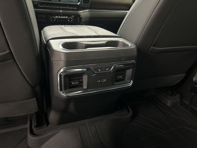 Used 2024 Chevrolet Silverado 3500 High Country w/ High Country Premium Package image 27