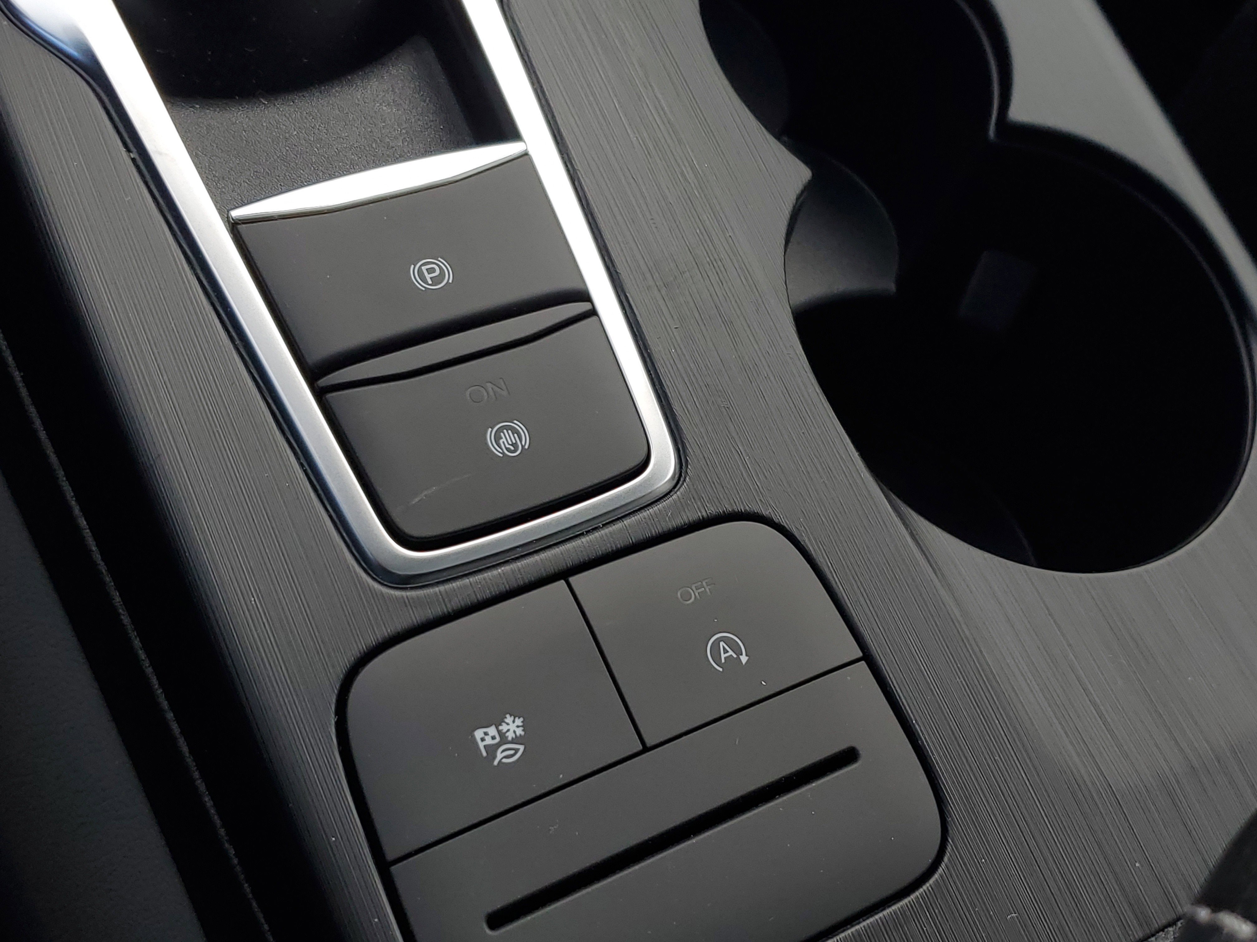 Certified 2026 Ford Escape Active w/ Cold Weather Package image 30