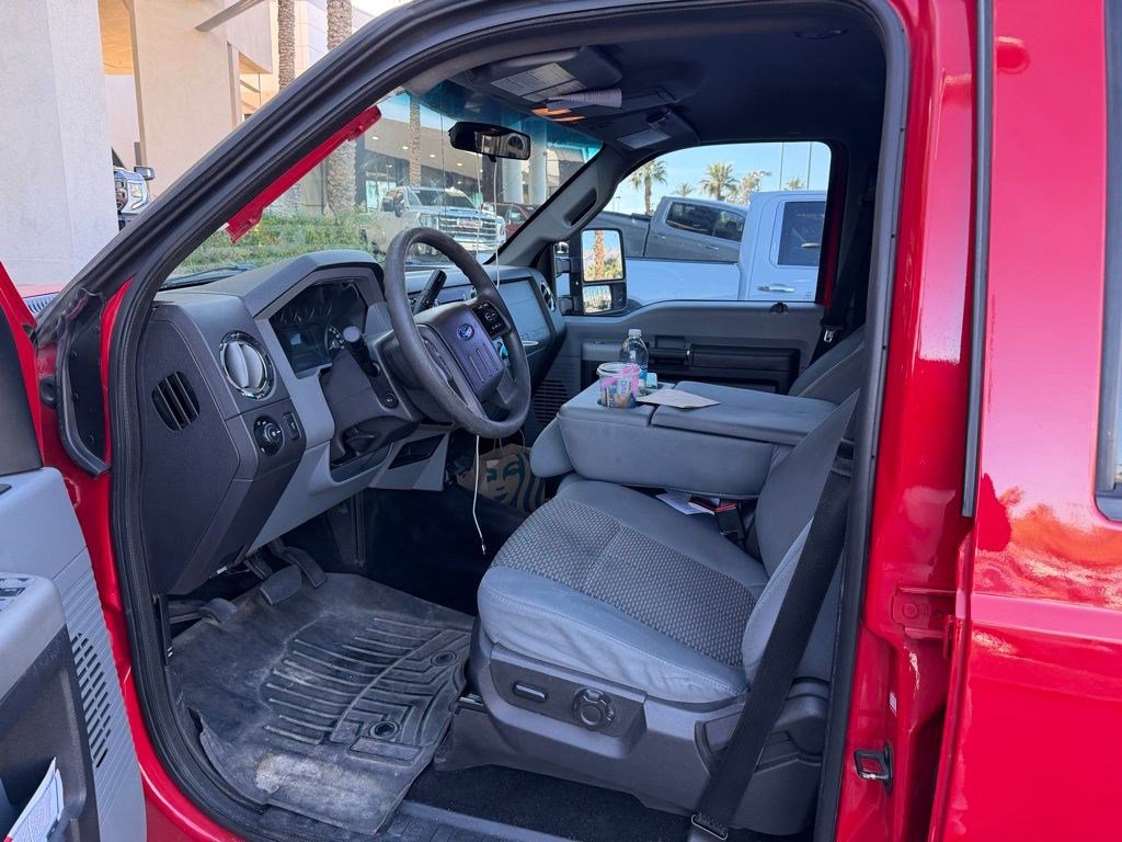 Used 2013 Ford F250 XLT w/ XLT Value Pkg image 4