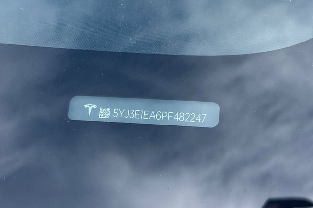 Used 2023 Tesla Model 3 Standard Range RWD image 3