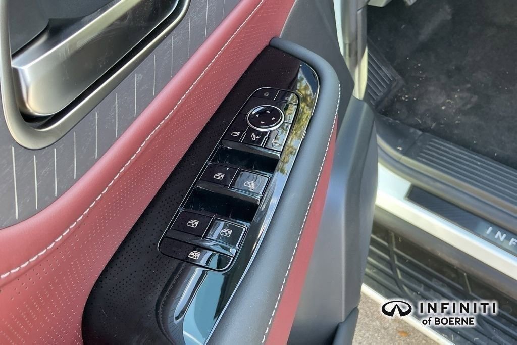 Certified 2026 INFINITI QX80 Autograph image 19