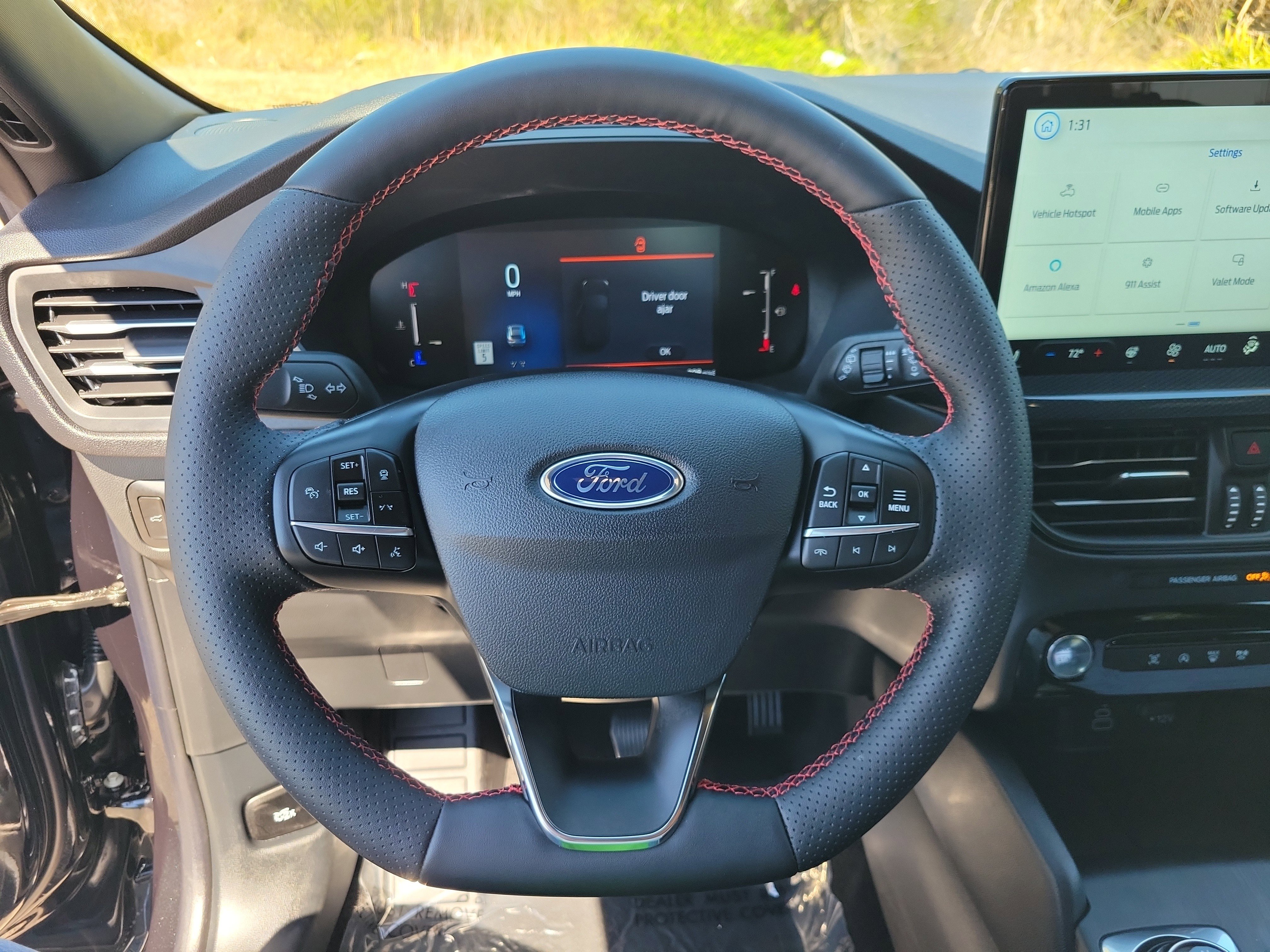 Used 2025 Ford Escape ST-Line Select w/ Tech Pack #1 image 27