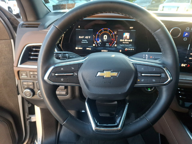 Certified 2025 Chevrolet Tahoe High Country AWD/4WD image 21
