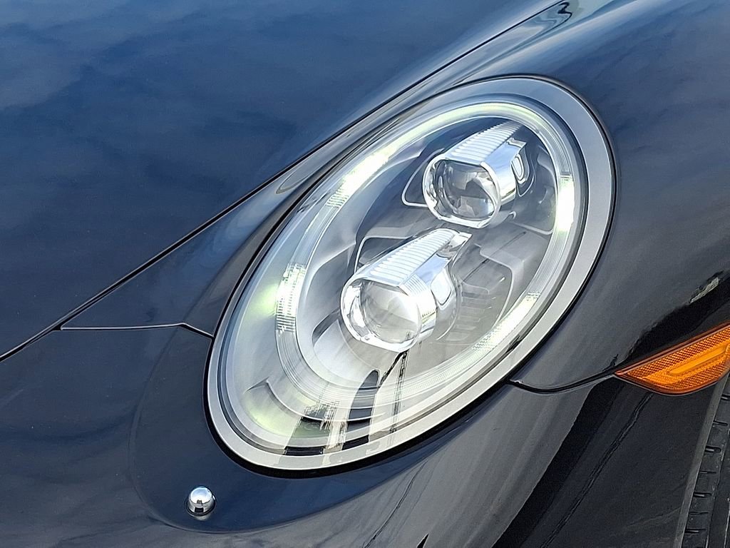 Used 2017 Porsche 911 Carrera S image 11